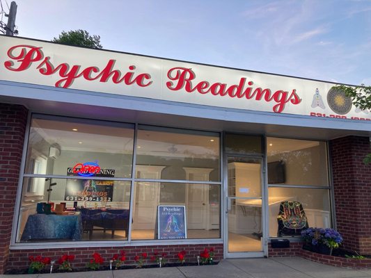 Photo of Psychic Reading Hannah, long island, USA